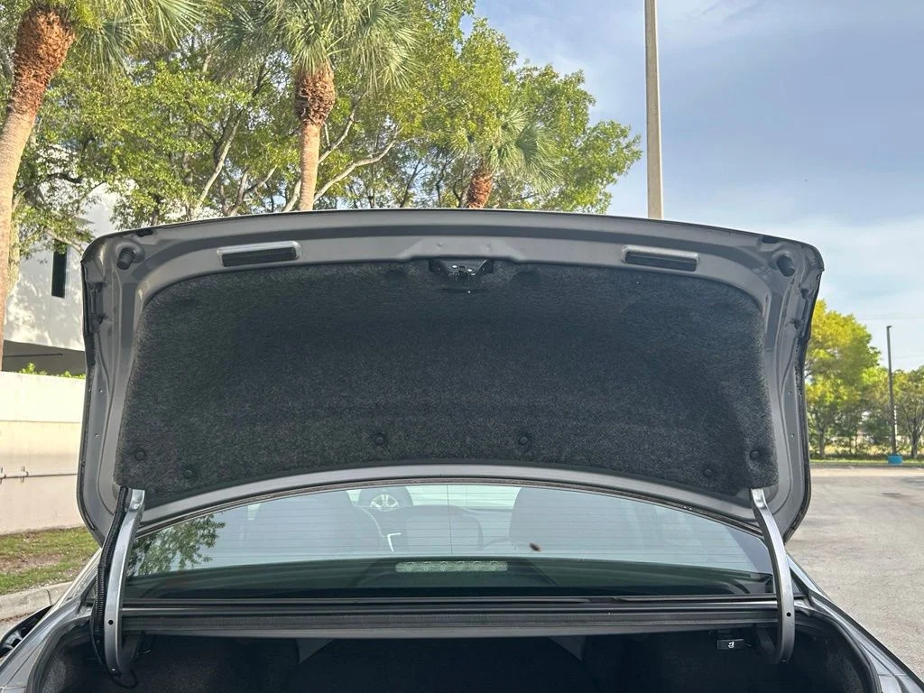 Used 2016 Gray Honda LX image 32