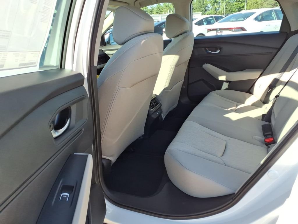New 2026 Platinum White Pearl Honda LX image 5