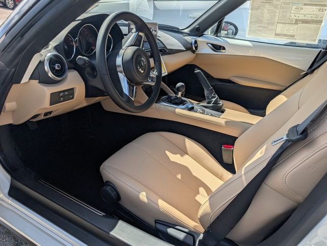 New 2026 Snowflake White Pearl Mazda Grand Touring image 5