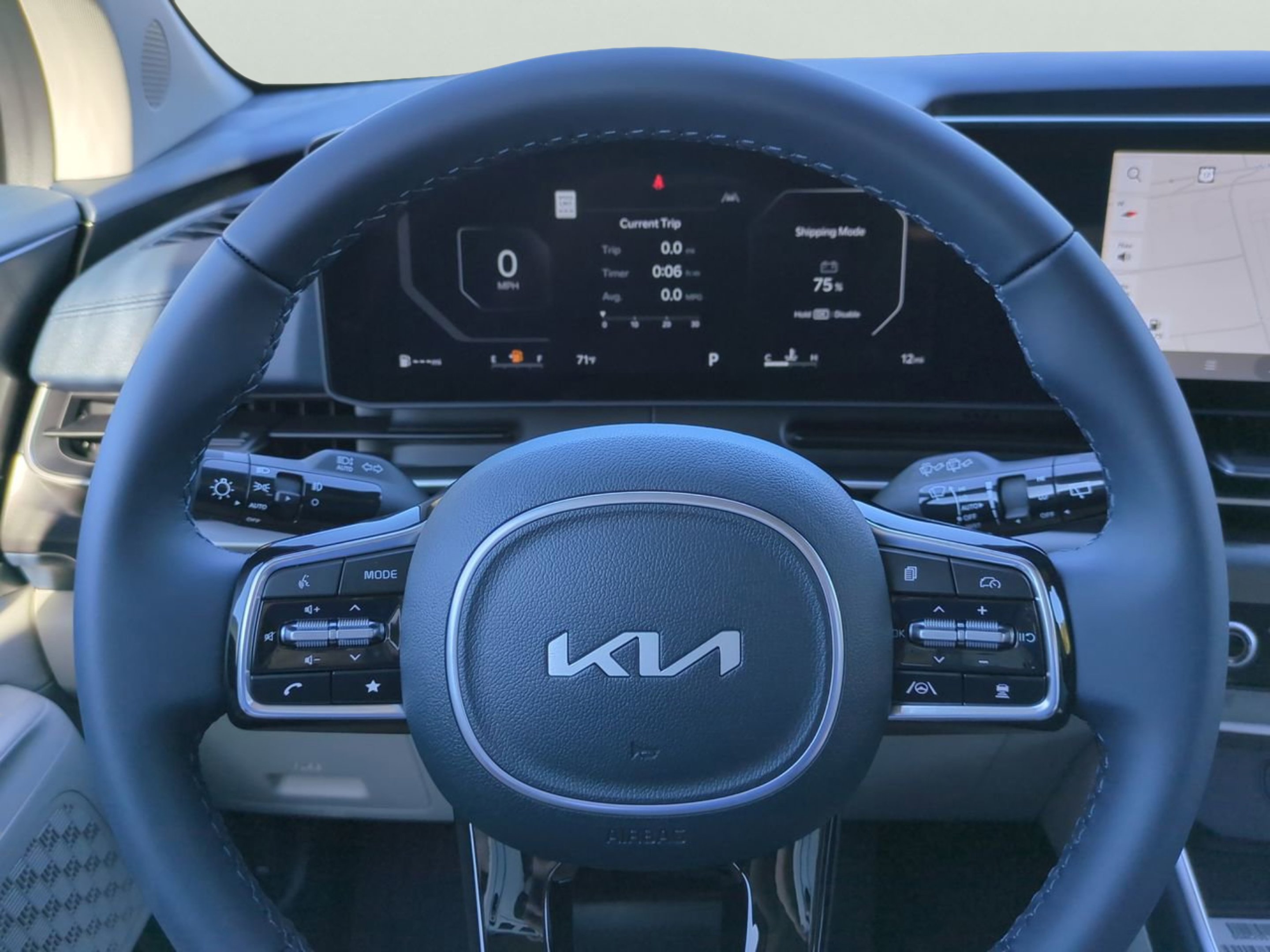 New 2026 Ceramic Silver Kia SX image 33