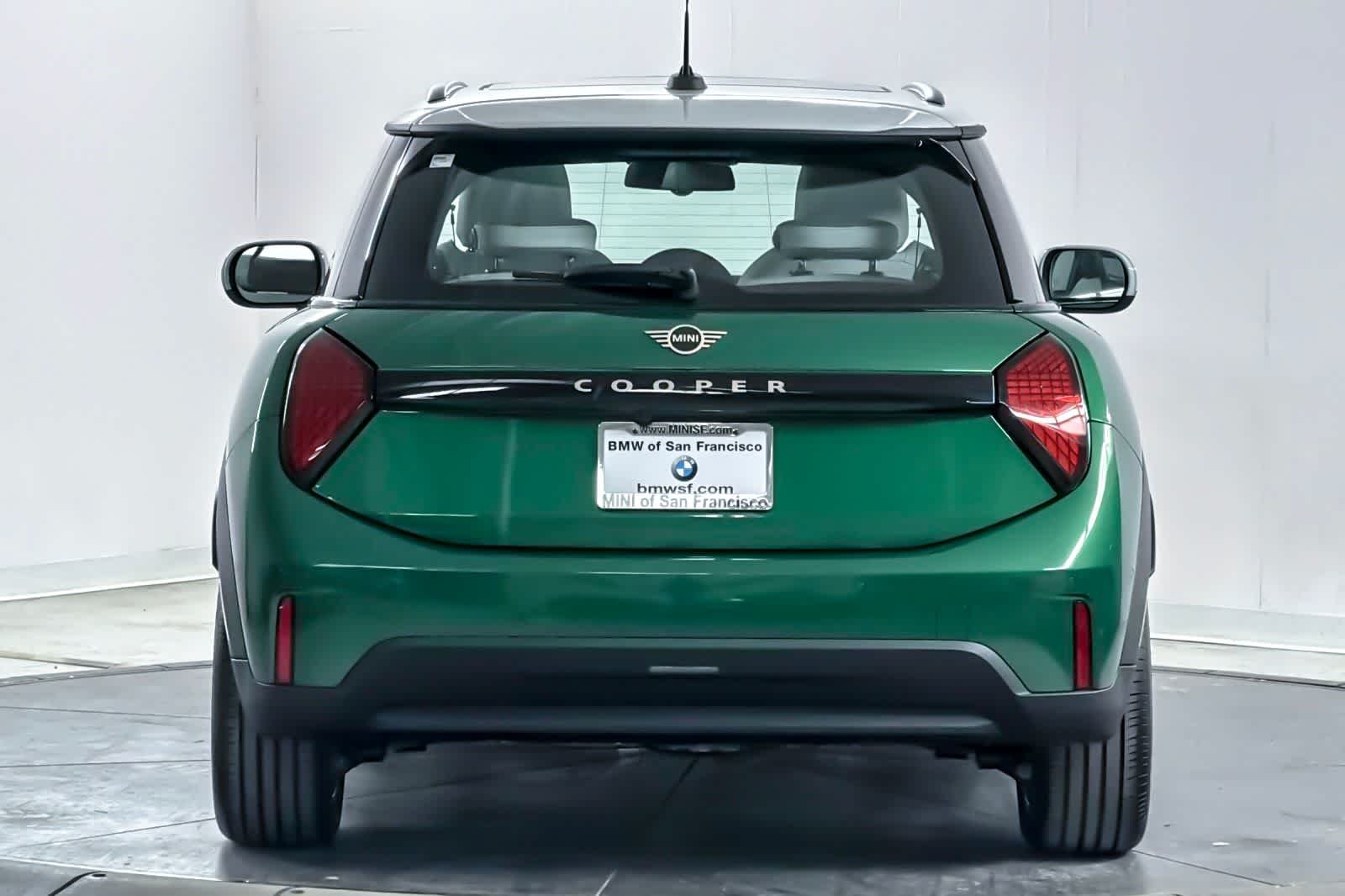 2026 MINI Hardtop 2 Door Base - Photo 7