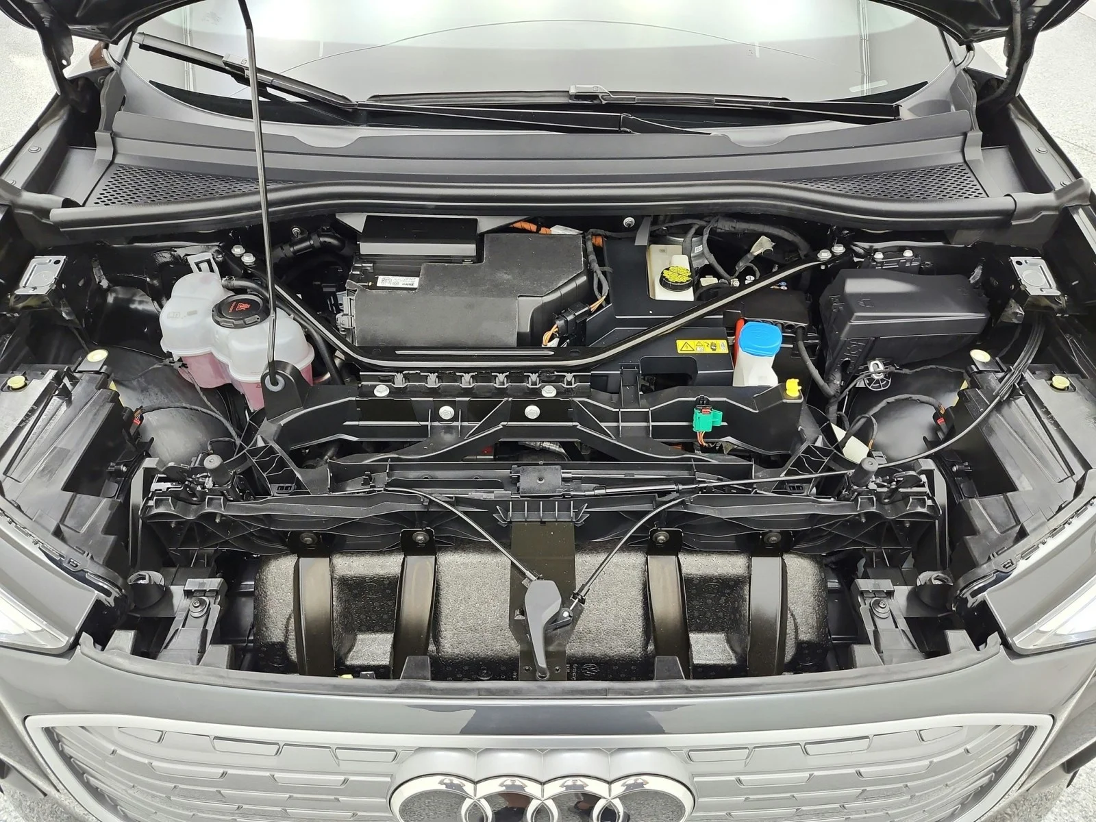 Used 2023 Mythos Black Metallic Audi Premium Plus image 16