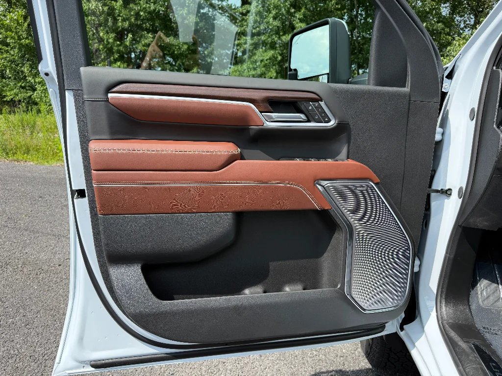 2026 GMC Sierra 2500HD Denali Ultimate - Photo 26
