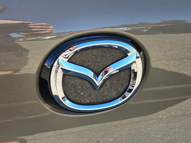 Used 2024 Beige Mazda 2.5 Carbon Turbo image 17