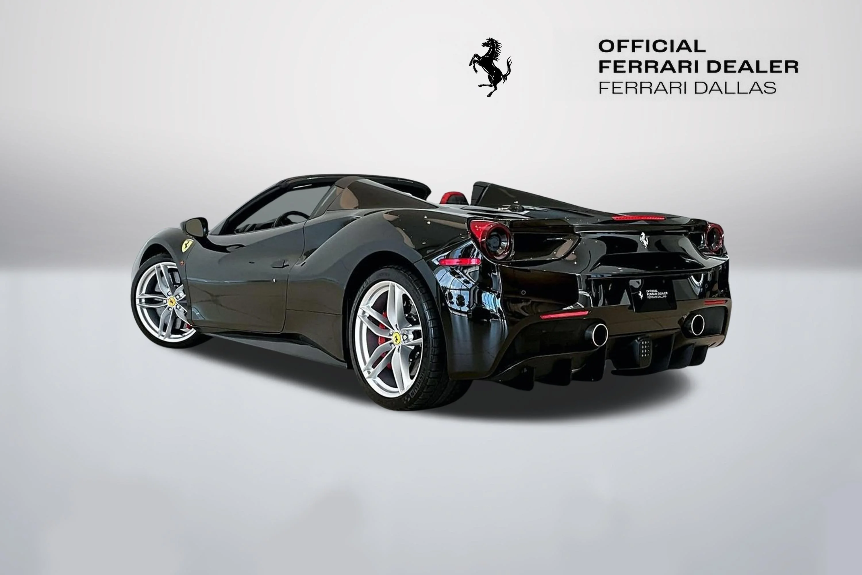 Used 2017 Nero Ferrari  image 5
