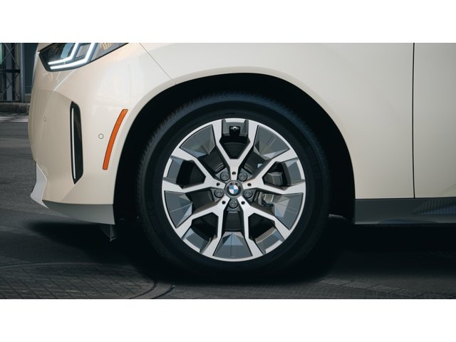 New 2026 Dune Grey Metallic BMW 30 xDrive image 7