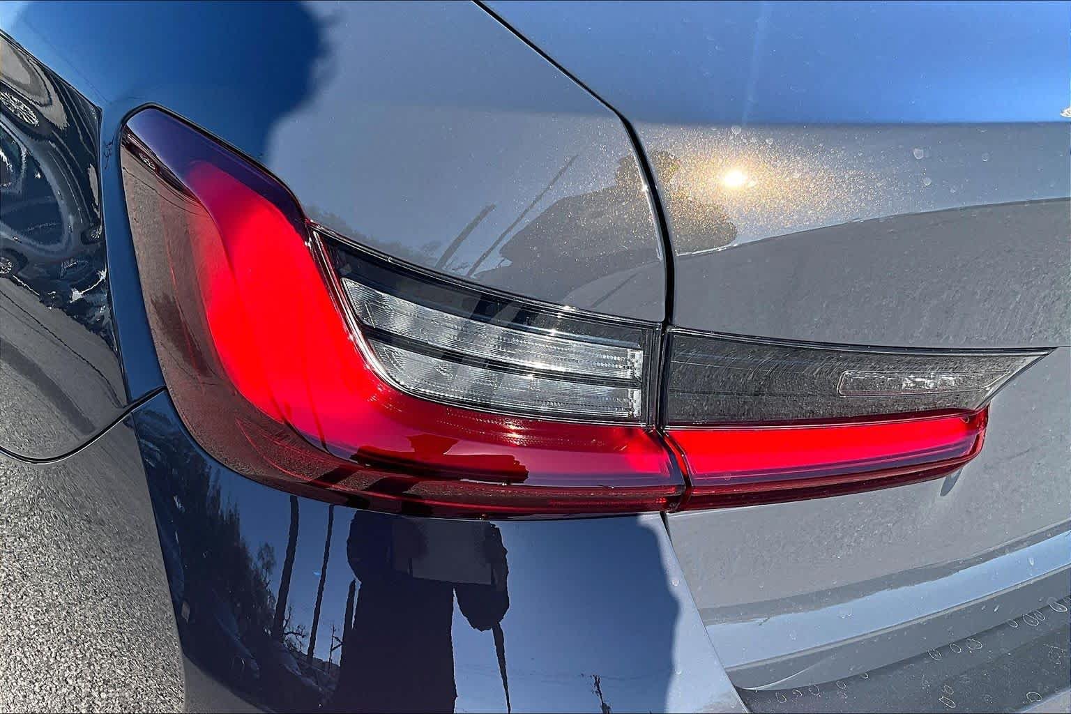 2026 BMW 3 Series 330i - Photo 15