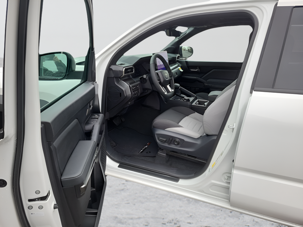 2025 Toyota Tacoma TRD Off Road - Photo 9