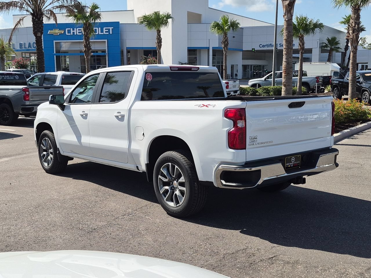 2026 Chevrolet Silverado 1500 LT - Photo 6