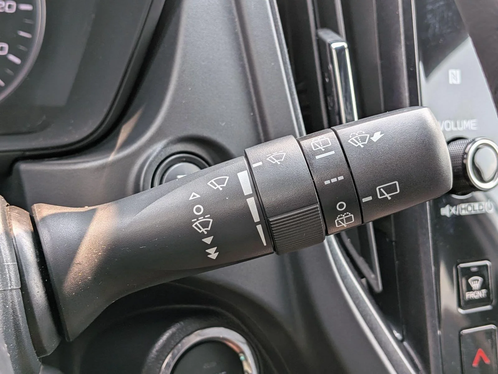 Used 2026 Ice Silver Metallic Subaru Premium image 21