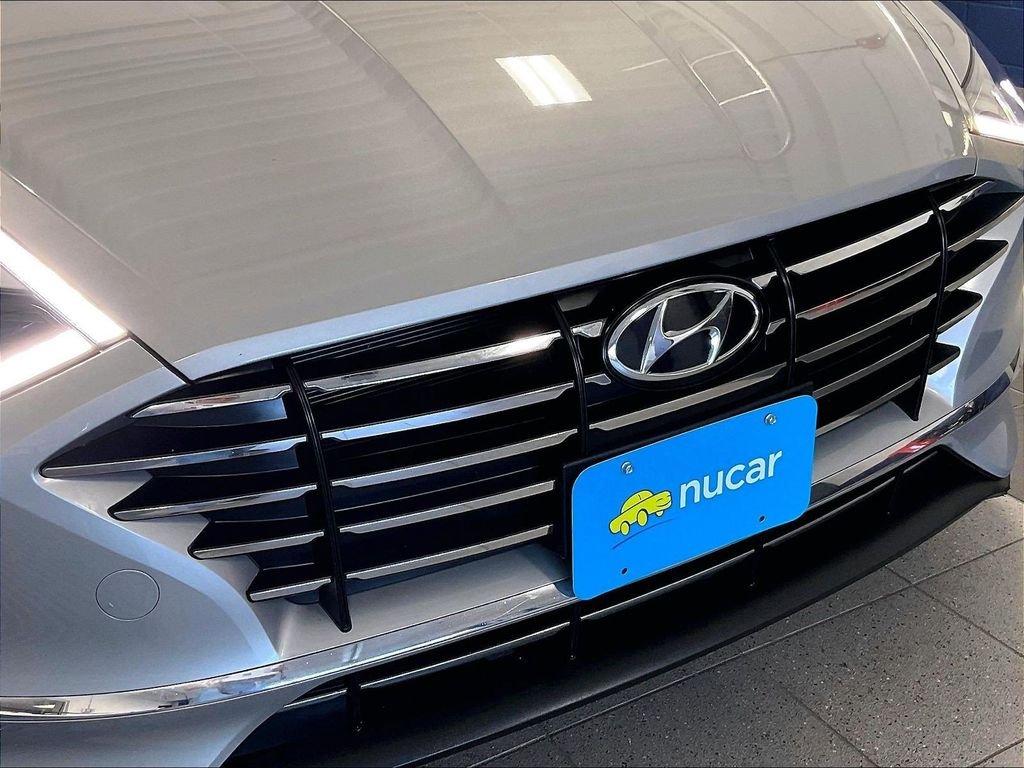 Certified Used 2023 Silver Hyundai SE image 30