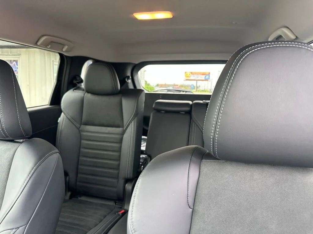 2025 Mitsubishi Outlander Plug-in Hybrid SE - Photo 31