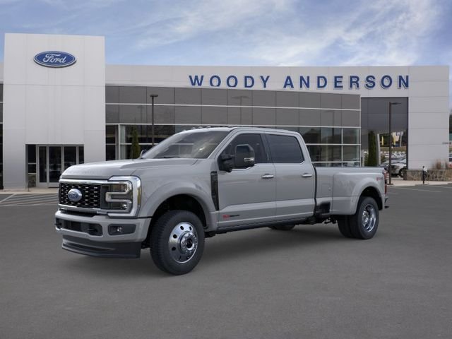 2026 Ford F-450 Platinum 4x4 Crew Cab 8' Box DRW's photo
