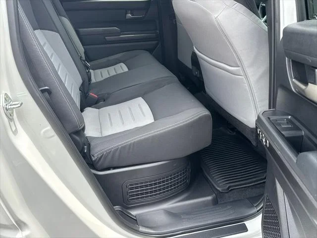 Certified Used 2025 ICE CAP Toyota  image 15