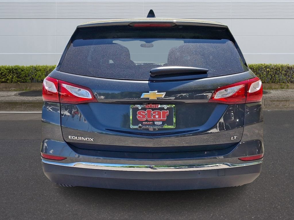 Used 2018 NIGHTFALL GRAY METALLIC Chevrolet LT image 6
