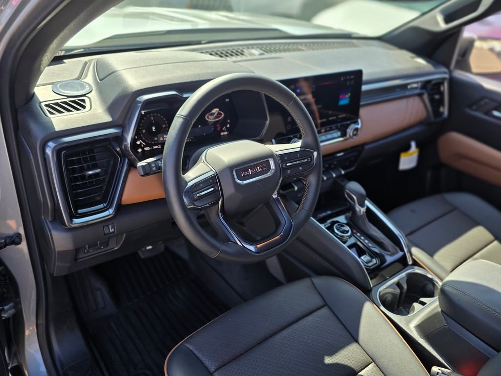 2025 GMC Canyon AT4 - Photo 21