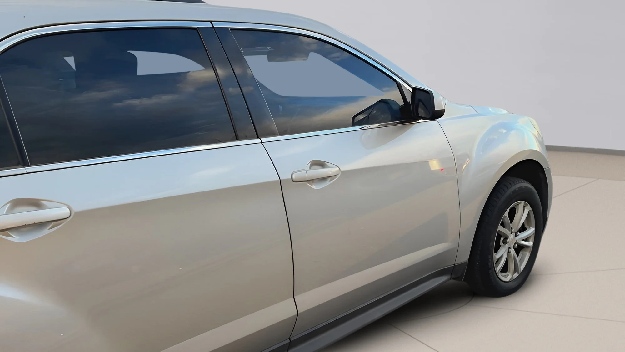 Used 2017 Silver Chevrolet LT 2WD image 8