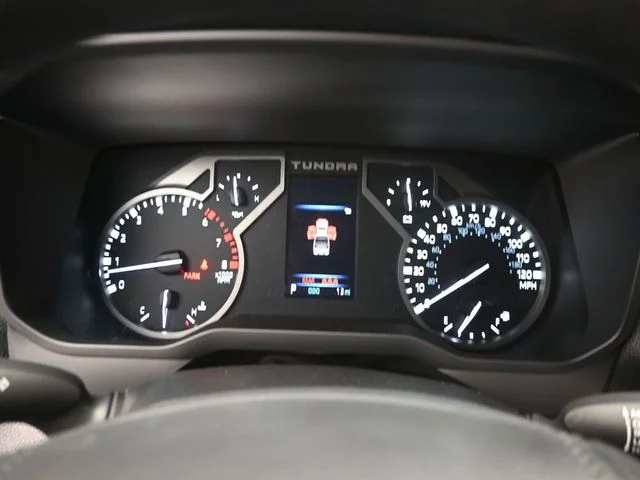 Used 2025  Toyota SR5 image 9