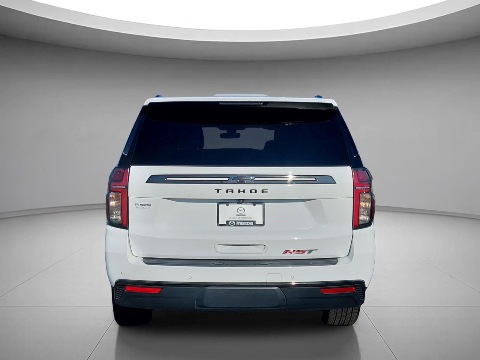 Used 2021 Summit White Chevrolet RST image 4