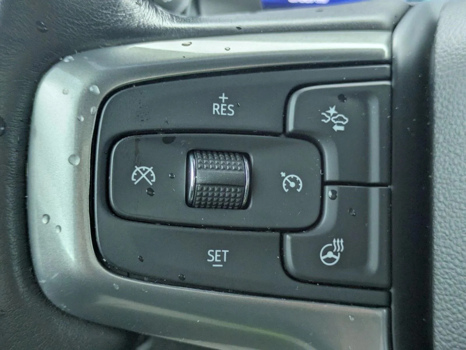 Used 2023 Summit White Chevrolet RST image 14