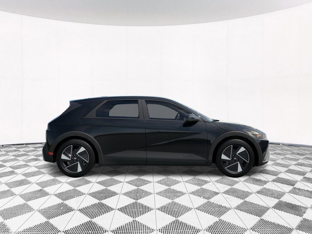 New 2026 Black Hyundai SEL image 10