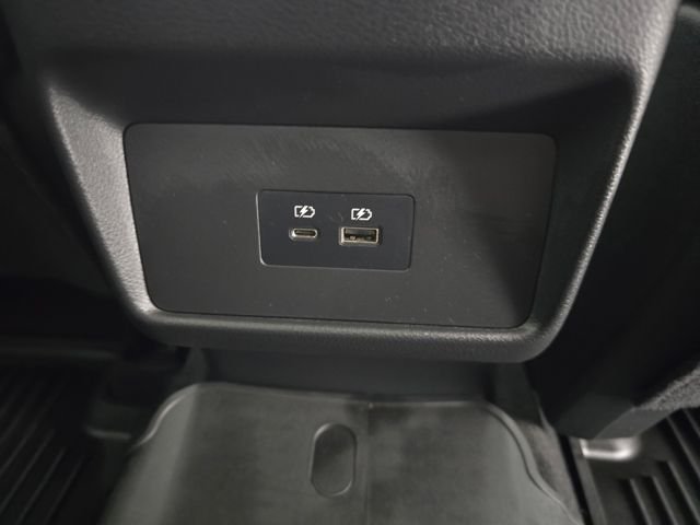 Used 2023 Pearl White Nissan SV image 7