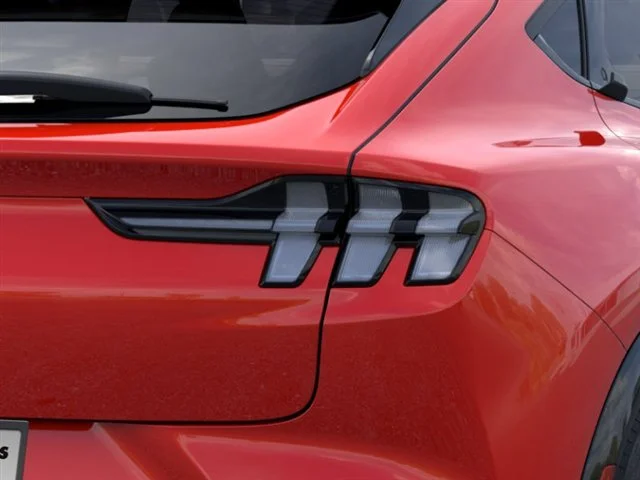 2026 Ford Mustang Mach-E Premium - Photo 21