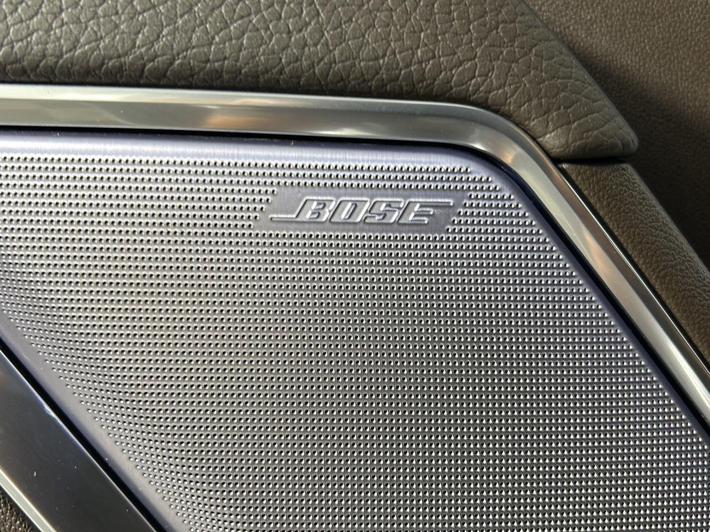 Used 2024 White Frost Tricoat GMC Denali image 23