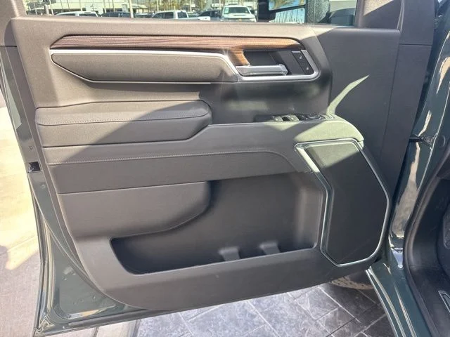 New 2026 Gray Chevrolet LT image 15