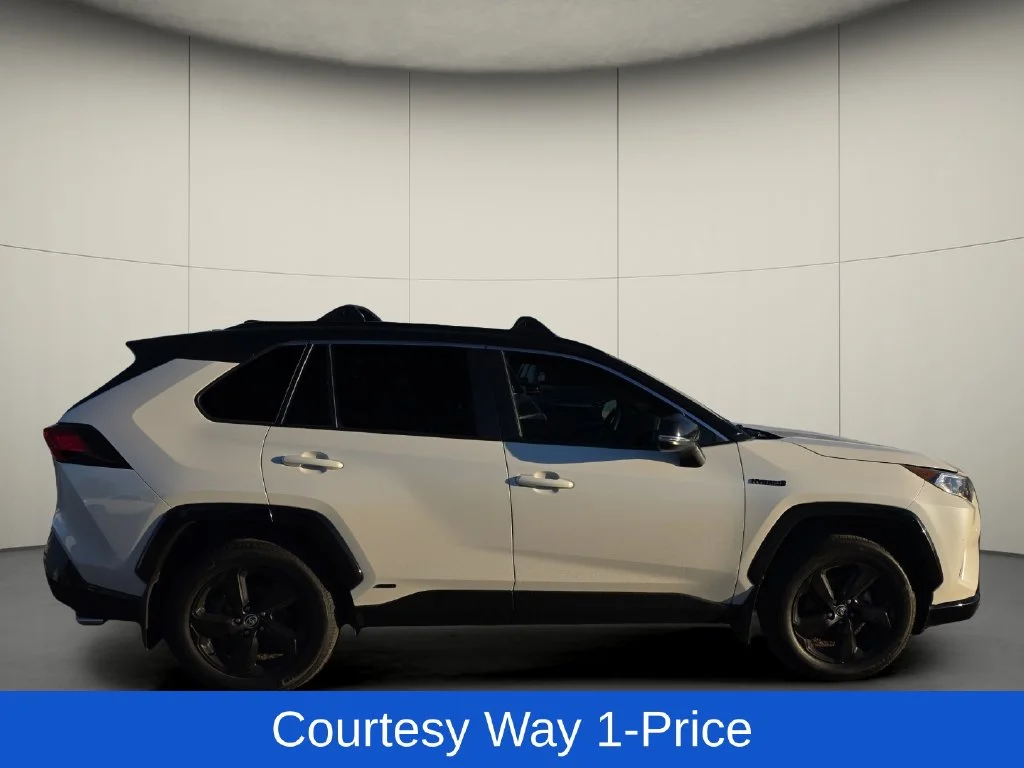 Used 2020 White Toyota XSE image 11