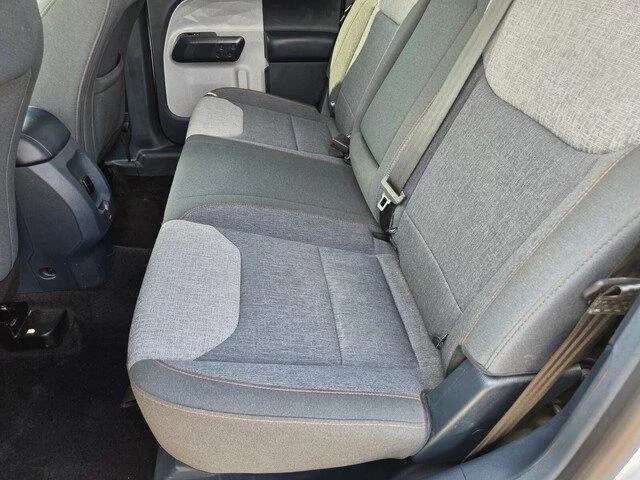 Used 2024 Oxford White Ford XLT image 24