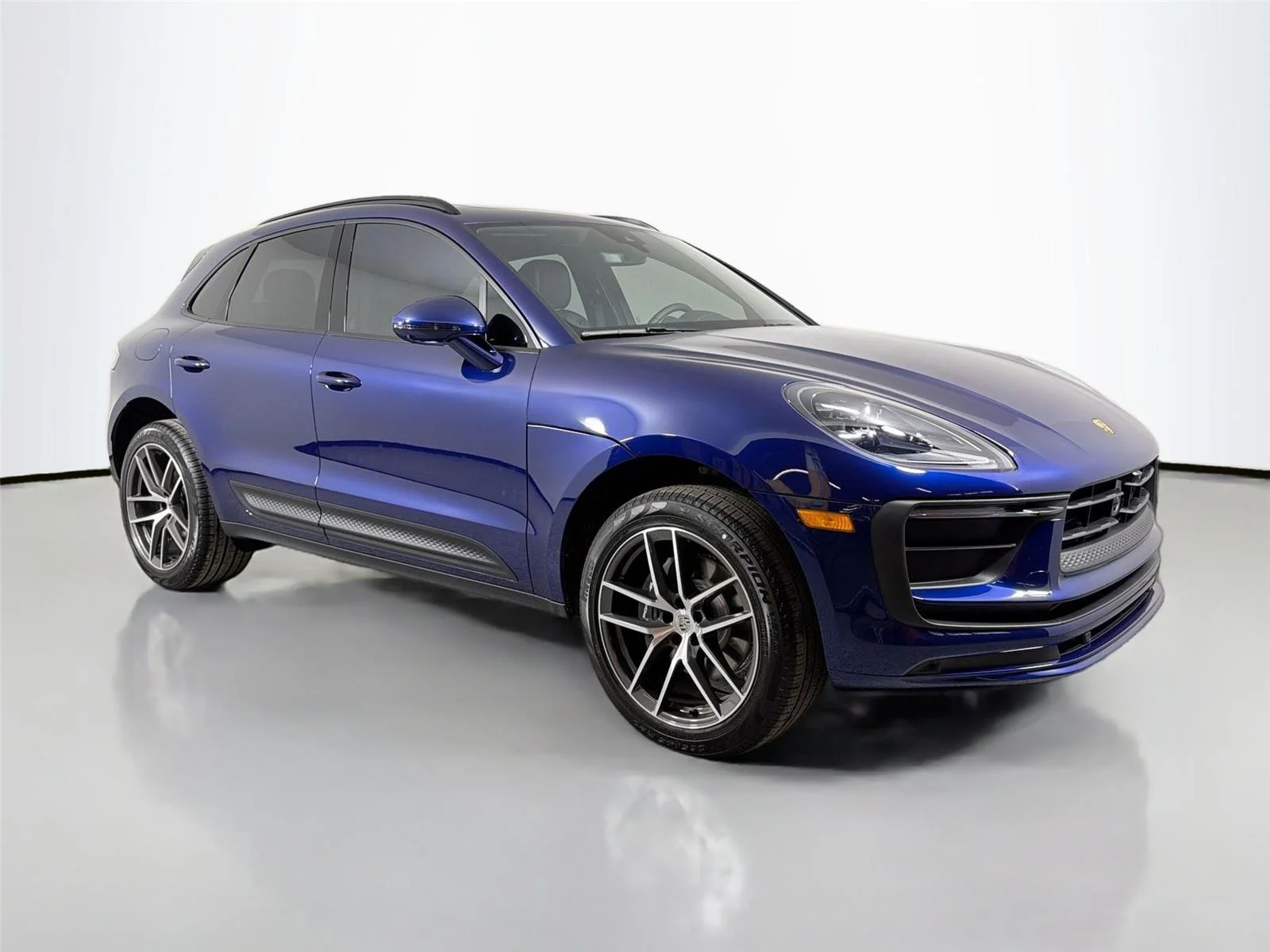 Certified Used 2026 Gentian Blue Metallic Porsche T image 9
