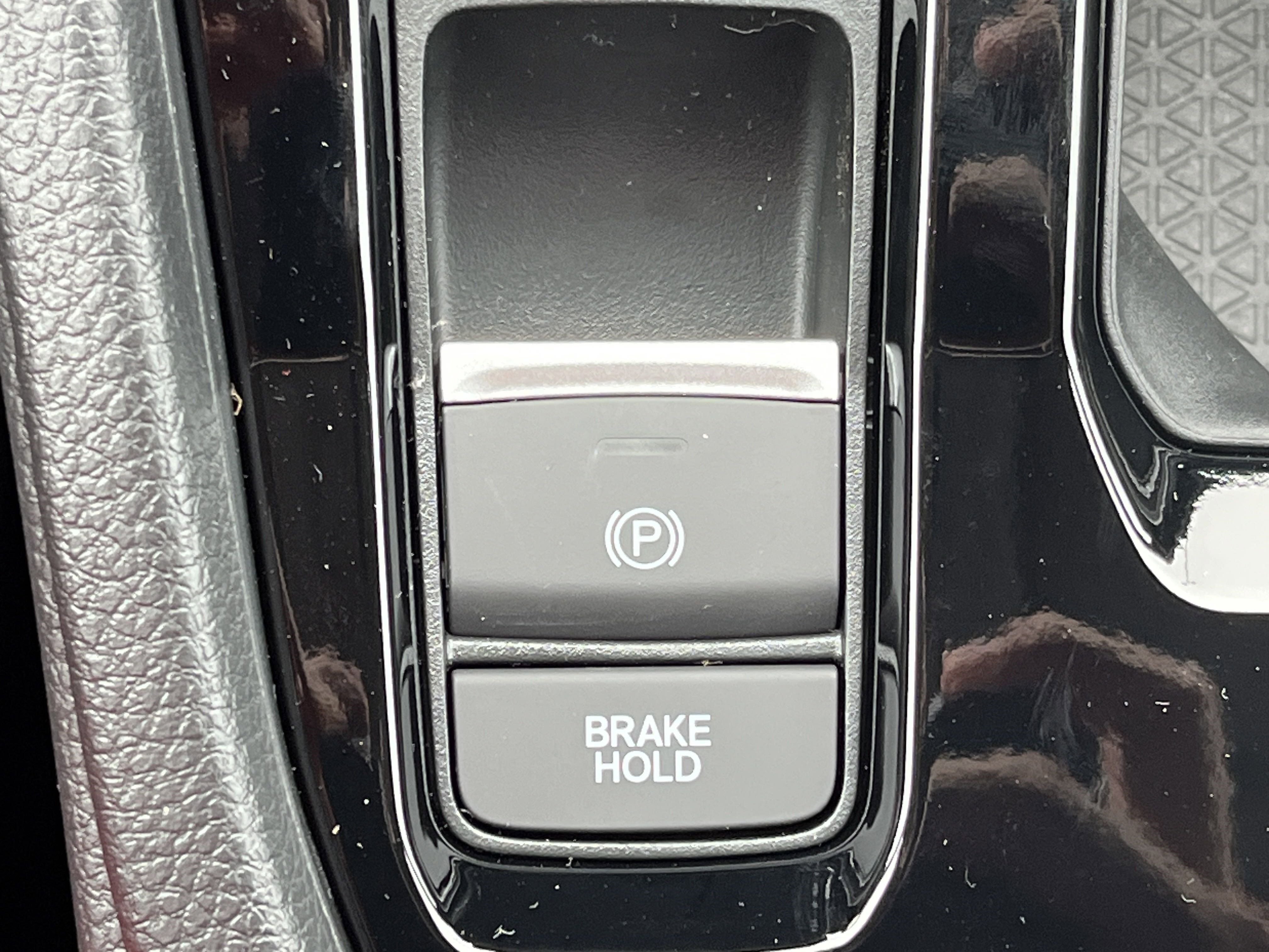 2025 Honda Accord Hybrid EX-L - Photo 11