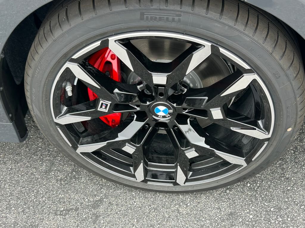 New 2026 Dravit Grey Metallic BMW 330i image 3