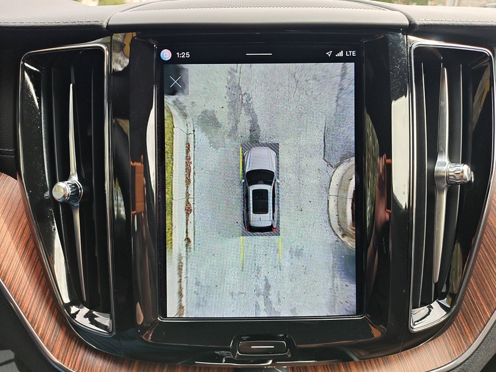 Used 2023 Gray Volvo Ultimate image 20