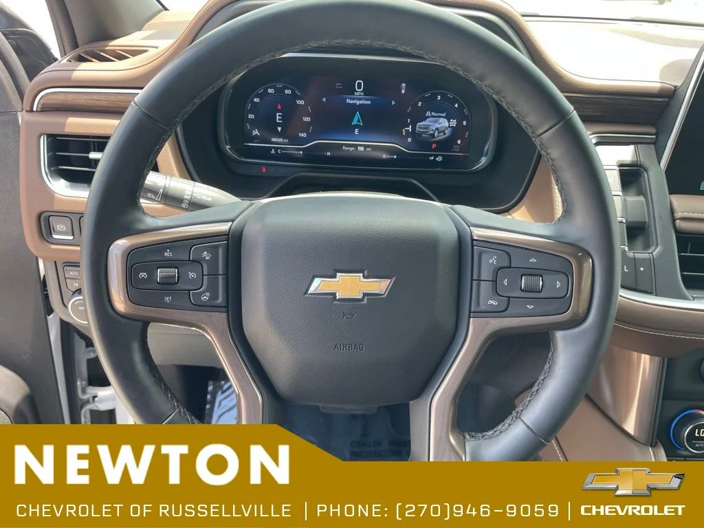 Used 2024 Pearl Chevrolet High Country image 15