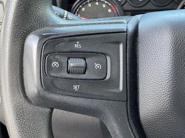 Used 2022 Black Chevrolet Custom image 24