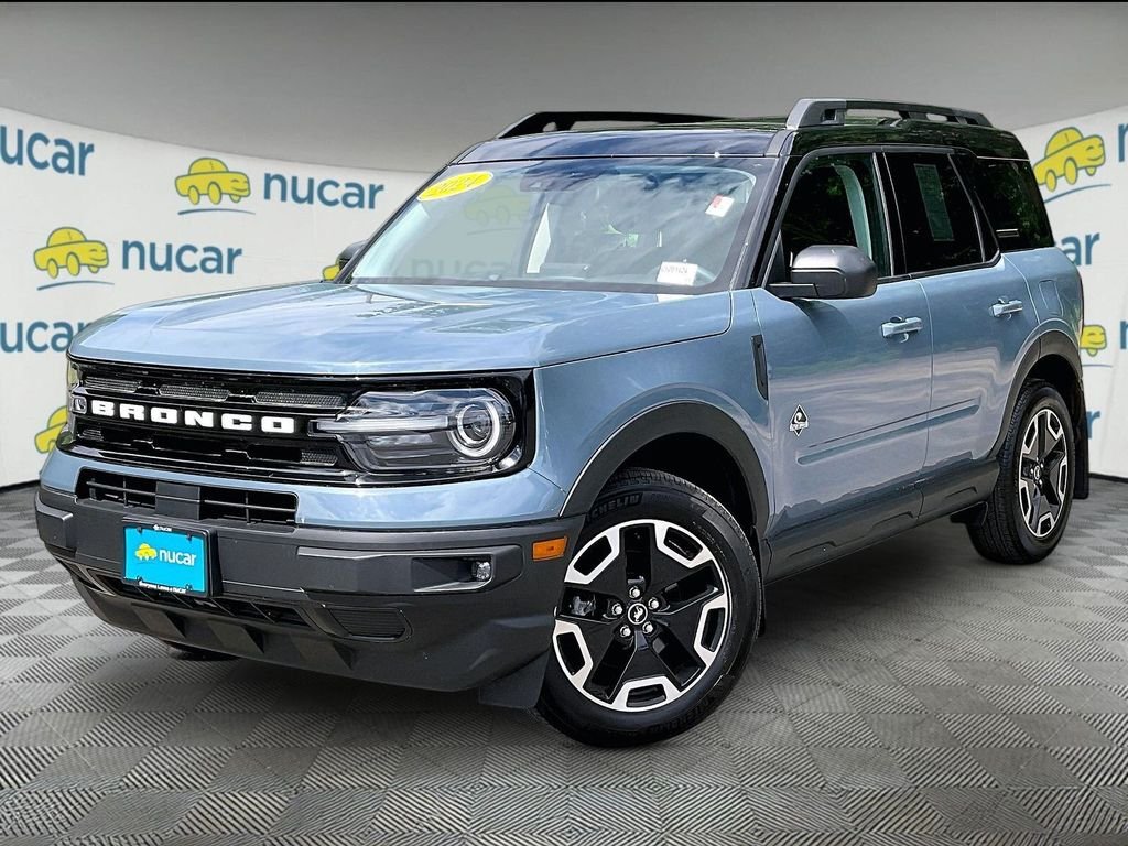 Used 2024 Gray Ford Outer Banks image 3