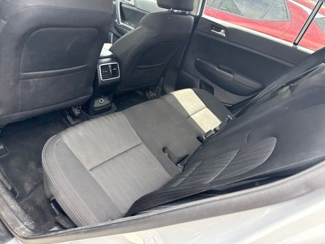Used 2019 Sparkling Silver Kia LX image 8
