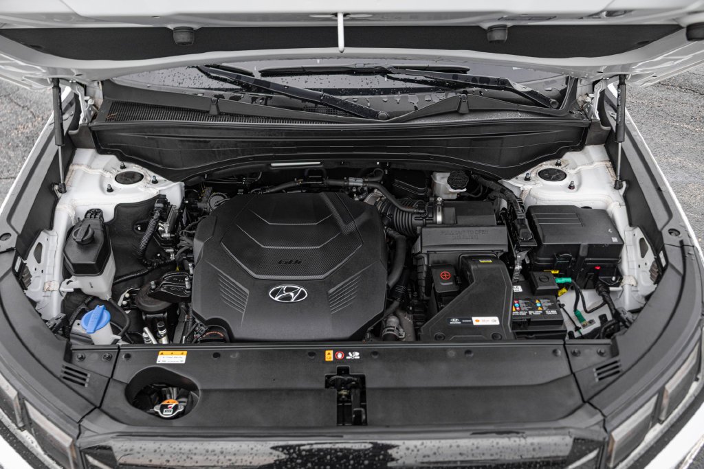 Certified Used 2024 White Hyundai SEL image 35