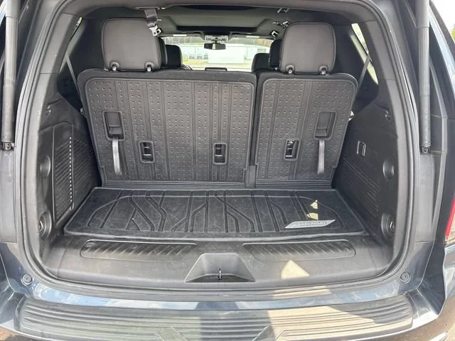 Used 2021 SHADOW GRAY METALLIC Chevrolet LT image 28