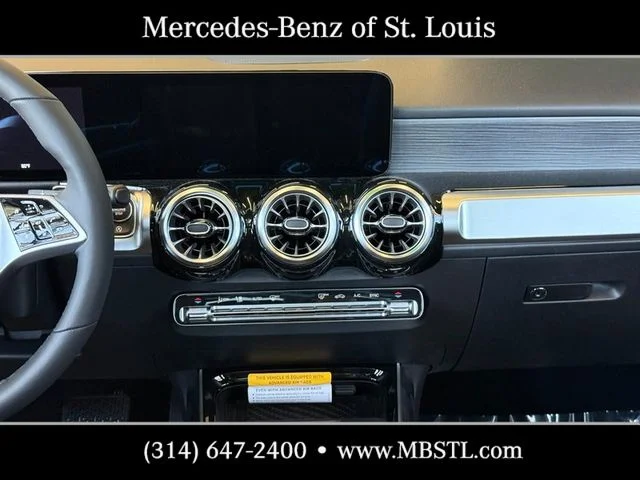 New 2026 Mountain Grey Metallic Mercedes-Benz GLB 250 image 10