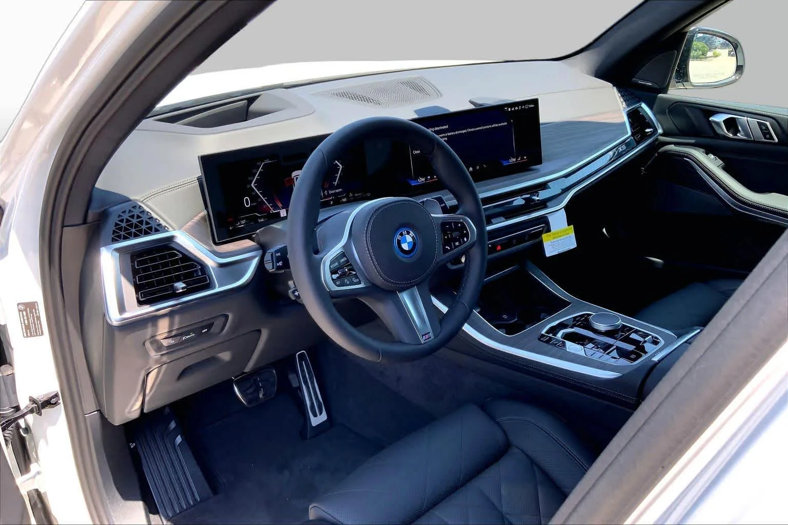 New 2026 Alpine White BMW xDrive50e image 8