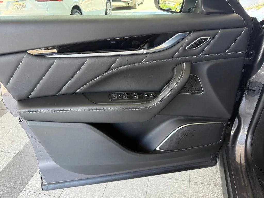 Certified Used 2023 Grigio Maratea Metallic Maserati GT image 10