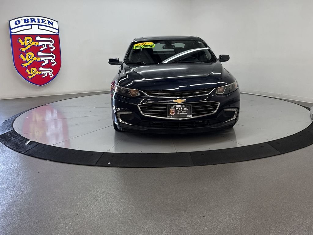 Used 2017 Velvet Chevrolet LT image 10