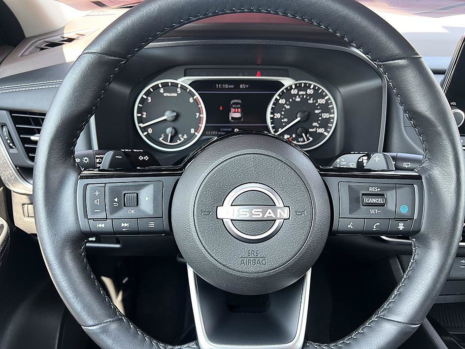 Certified Used 2023 Gun Metallic Nissan SV image 23