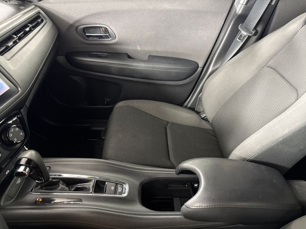 2019 Honda HR-V Sport - Photo 18