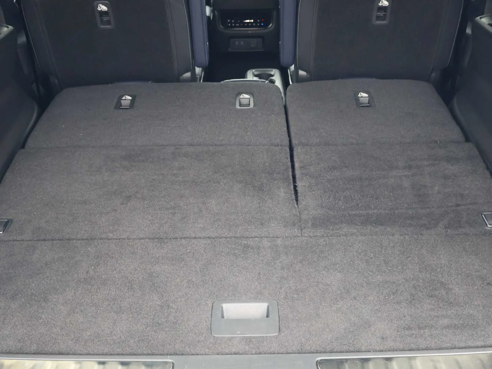 Certified Used 2026 Radiant White INFINITI SPORT image 25