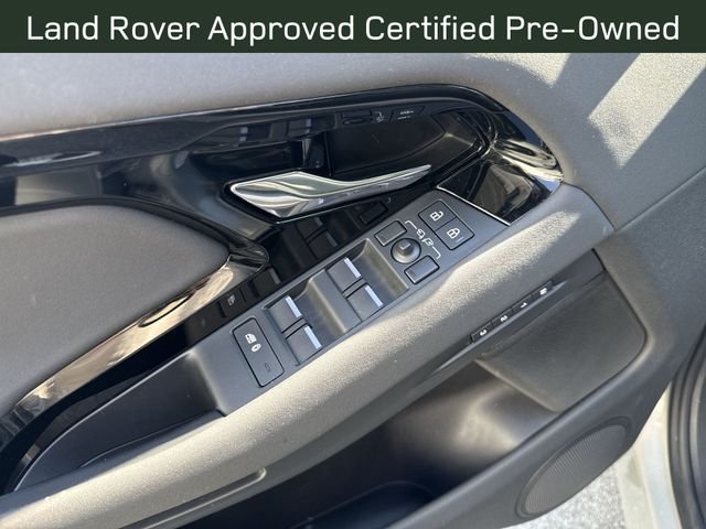 Certified Used 2025 Seoul Prl Silver Land Rover S image 13