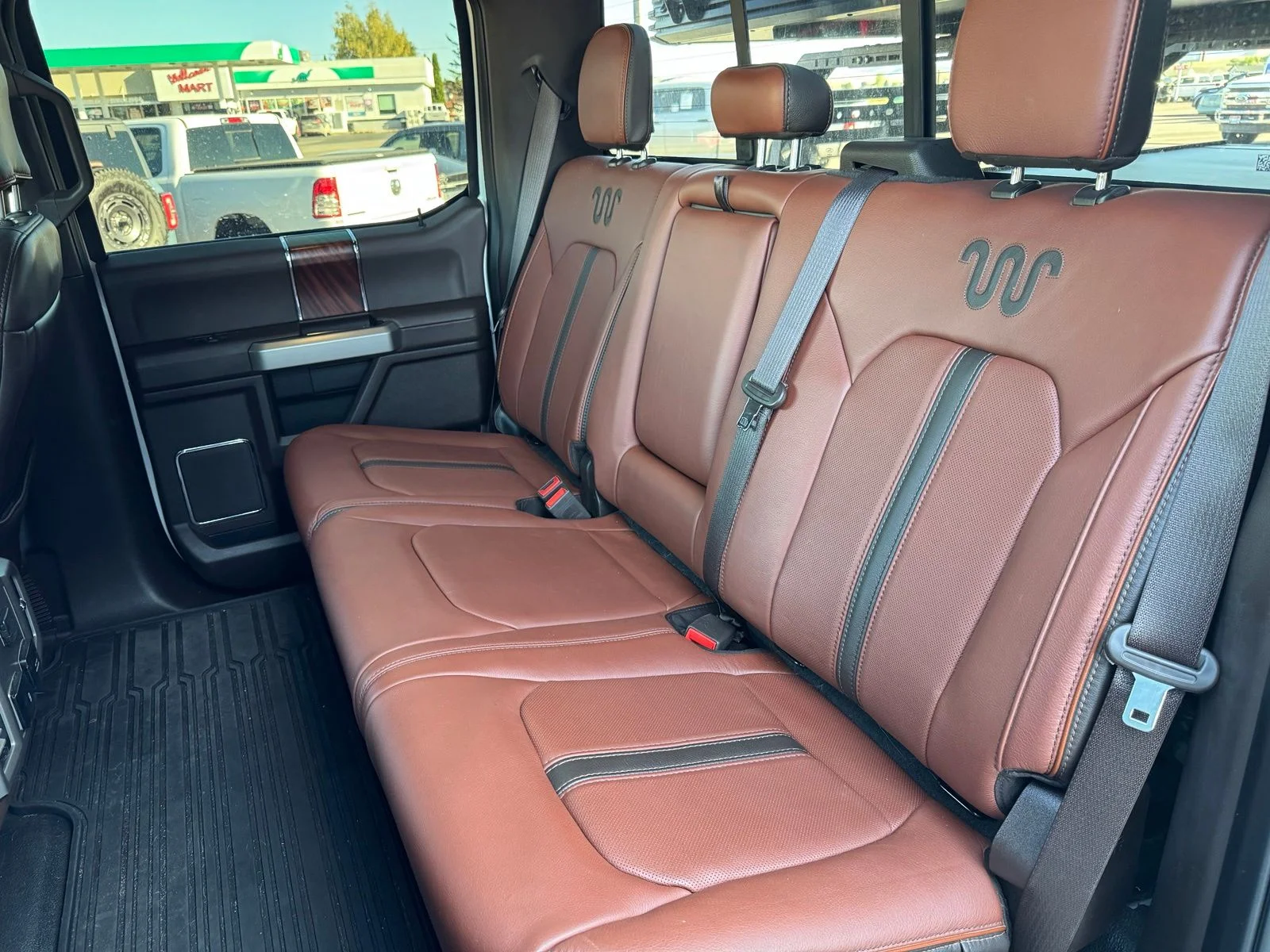 Used 2020 White Ford King Ranch image 9